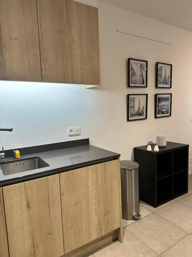 Canal View One Bedroom Flat Brussels Exterior photo