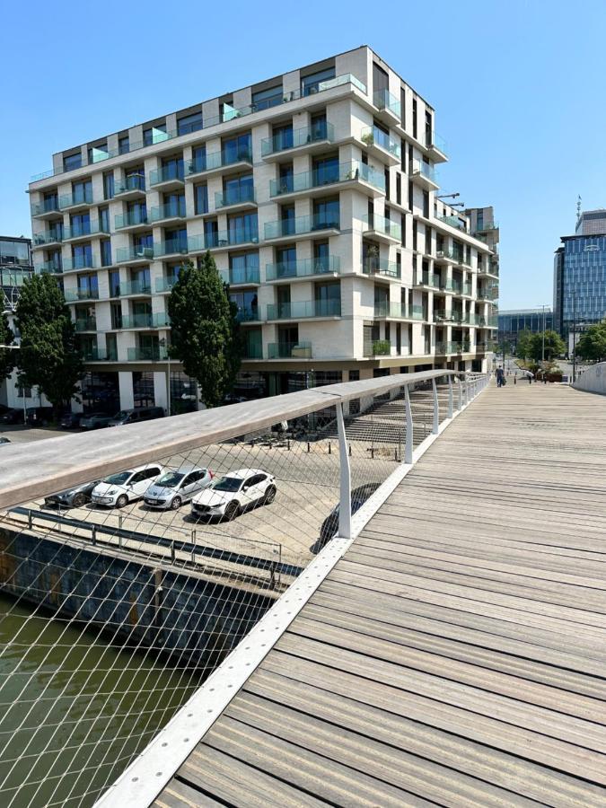 Canal View One Bedroom Flat Brussels Exterior photo